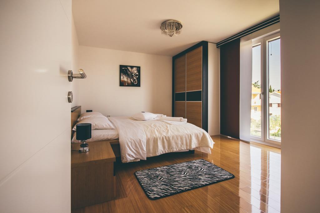 Opera Apartments Zadar Eksteriør billede